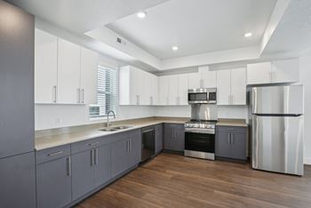 Quartz countertops